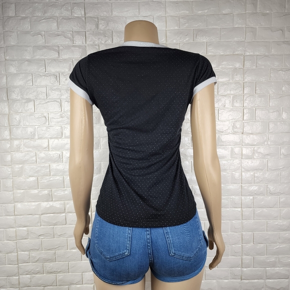 black polka dot xs tee ( 5 for $20 ) - Picture 4 of 5